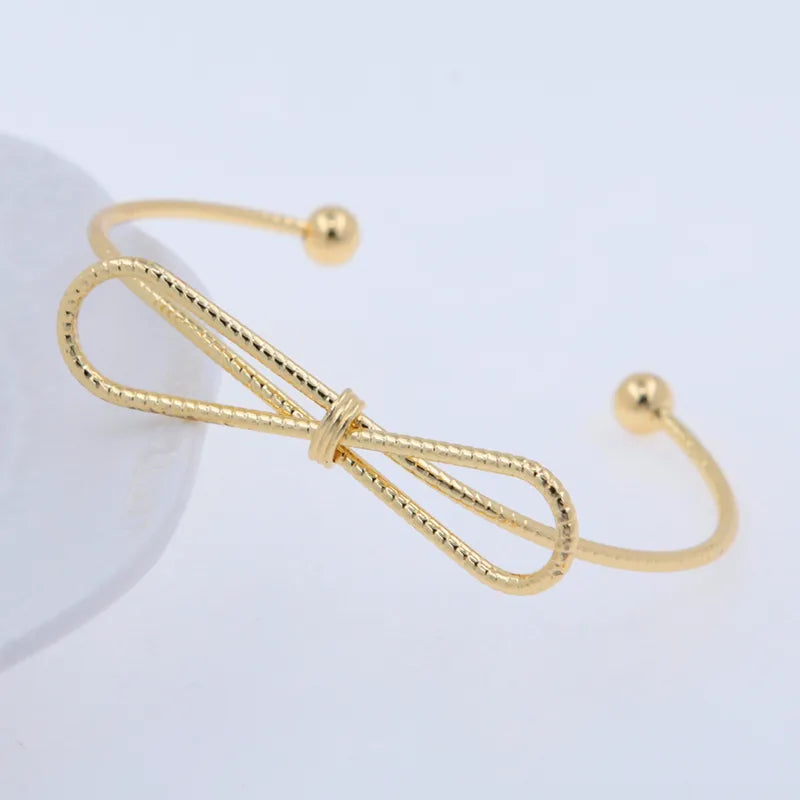 Colette Retro Heart Bow Bracelet