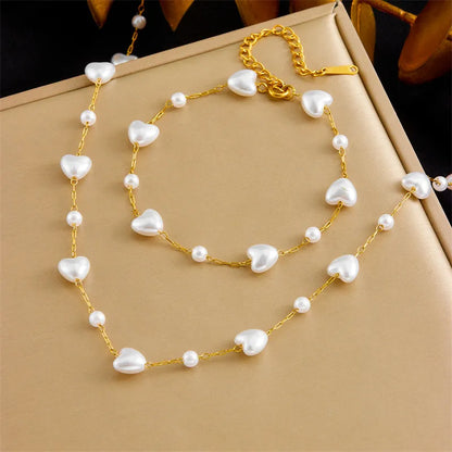 Luxe Heartlink Pearl Bracelet