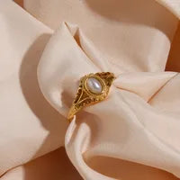 Golden Tide Geometric Pearl Ring